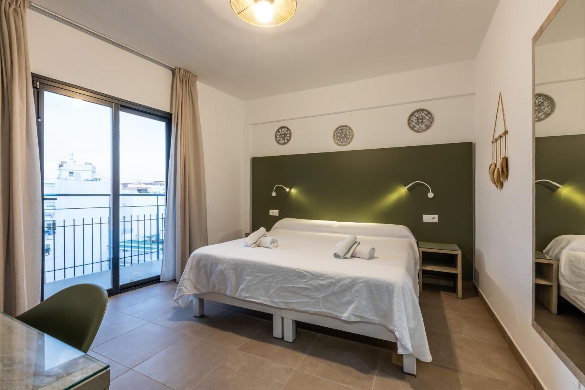 Hostal Alicante San Antonio (Ibiza) Exterior foto