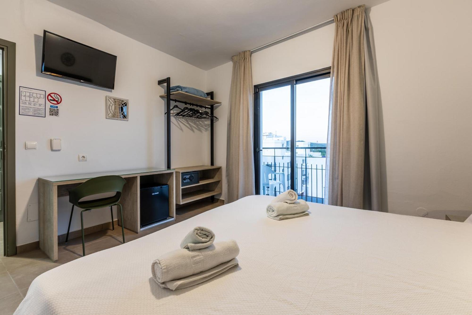 Hostal Alicante San Antonio (Ibiza) Exterior foto